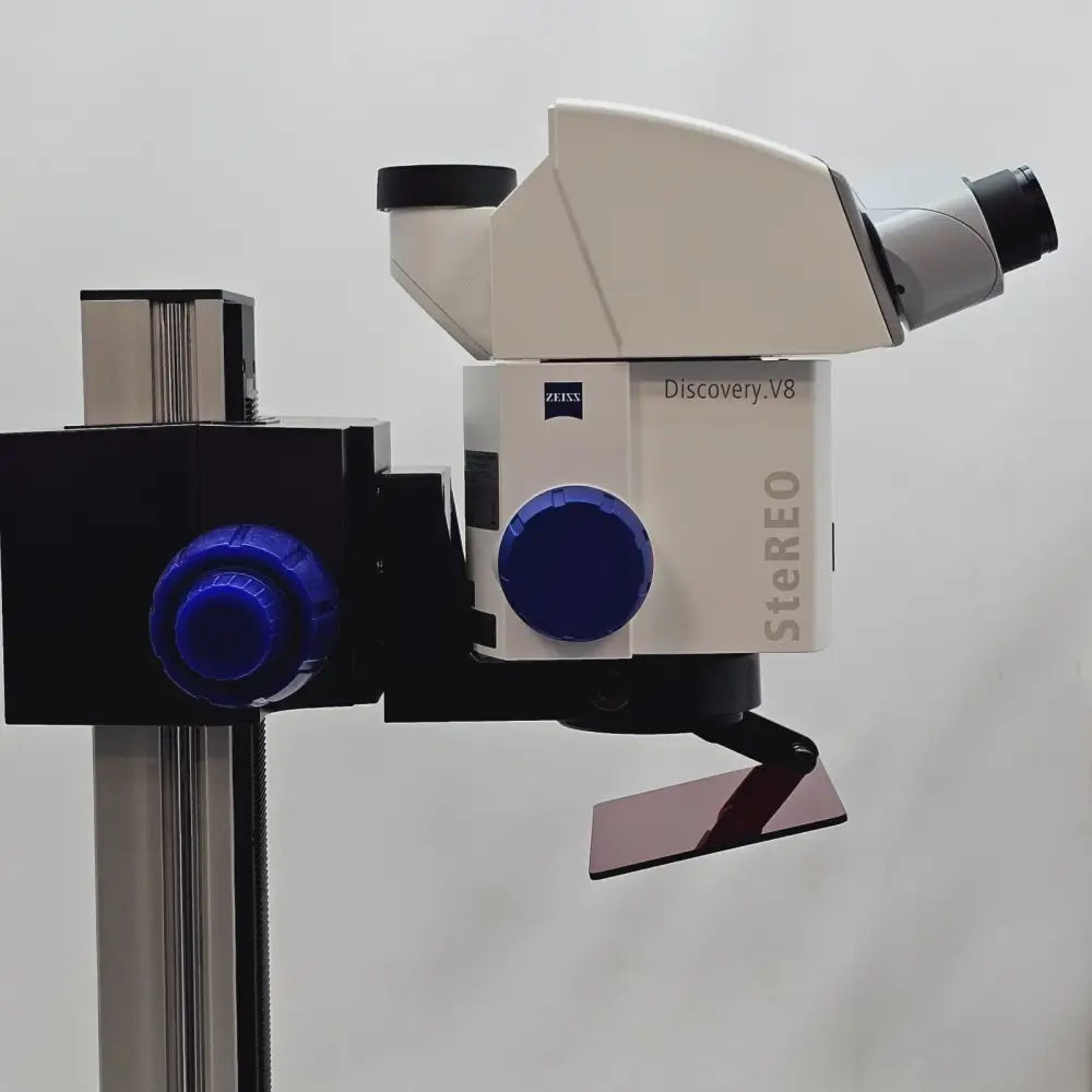 Carl Zeiss ocular eyepieces pair and eye cups included with the SteREO Discovery V8 microscope system