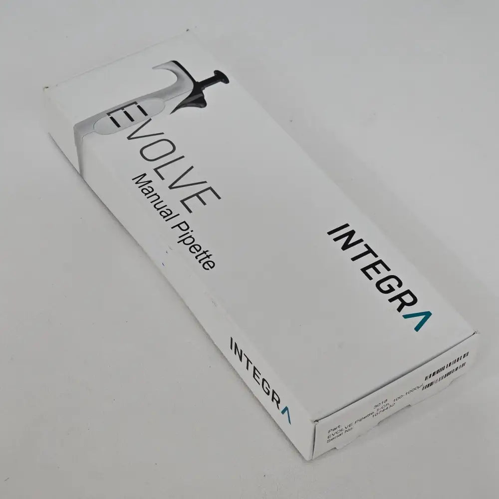 INTEGRA EVOLVE 3018 manual pipette with original manufacturer packaging and box