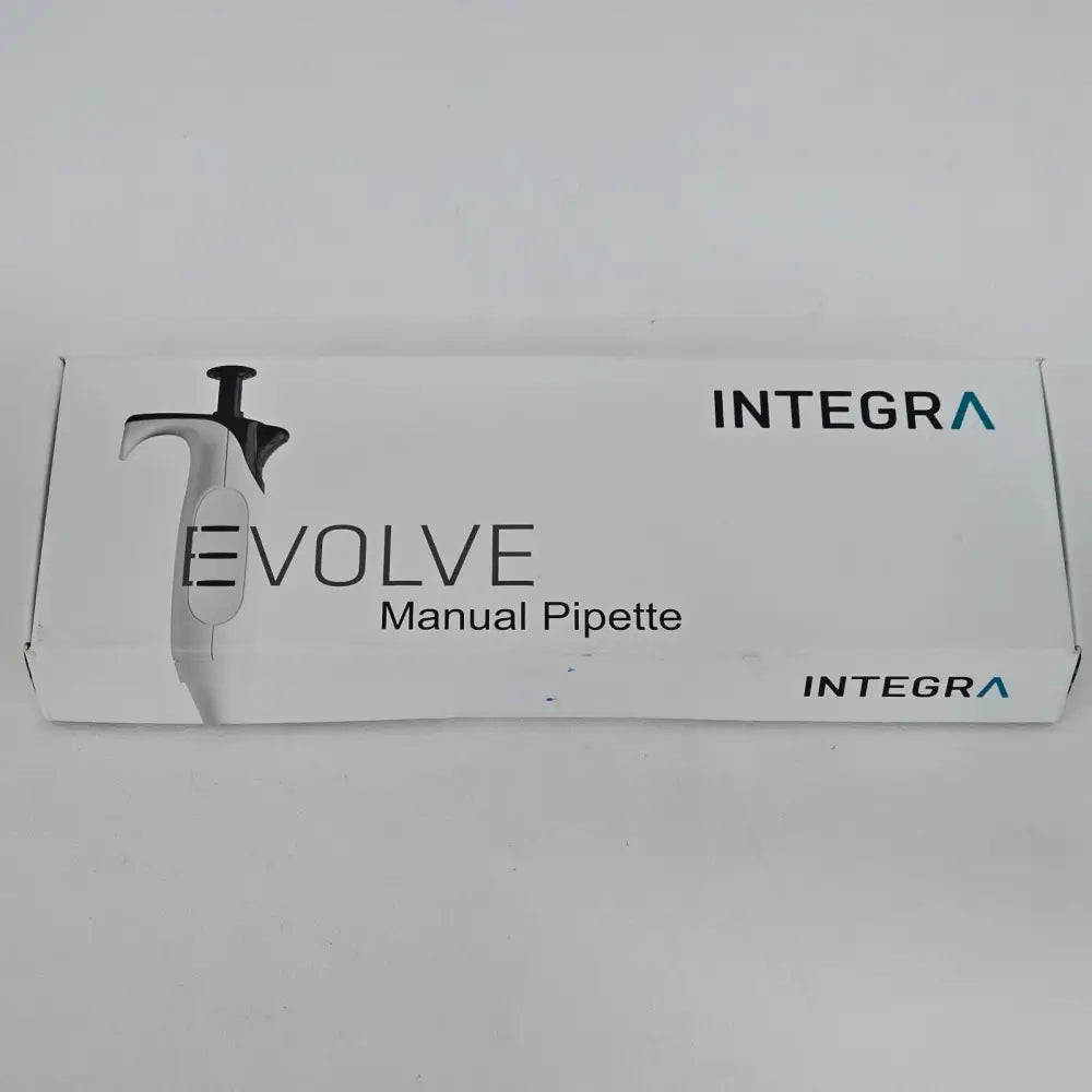 INTEGRA EVOLVE 3018 pipette tip fitting showing GRIPTIPS multi-lobe connector detail