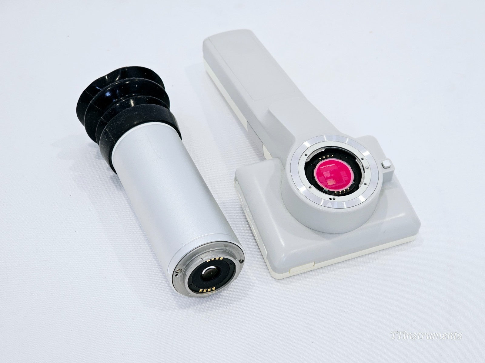 Nidek DS-20 VersaCam camera body showing mini USB and AV output ports