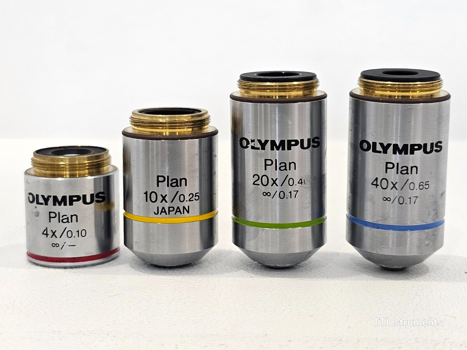 Olympus BX40F Microscope BX40 + 4X Plan Objectives 40X/0.65 40X/0.40 10X/0.25 4x