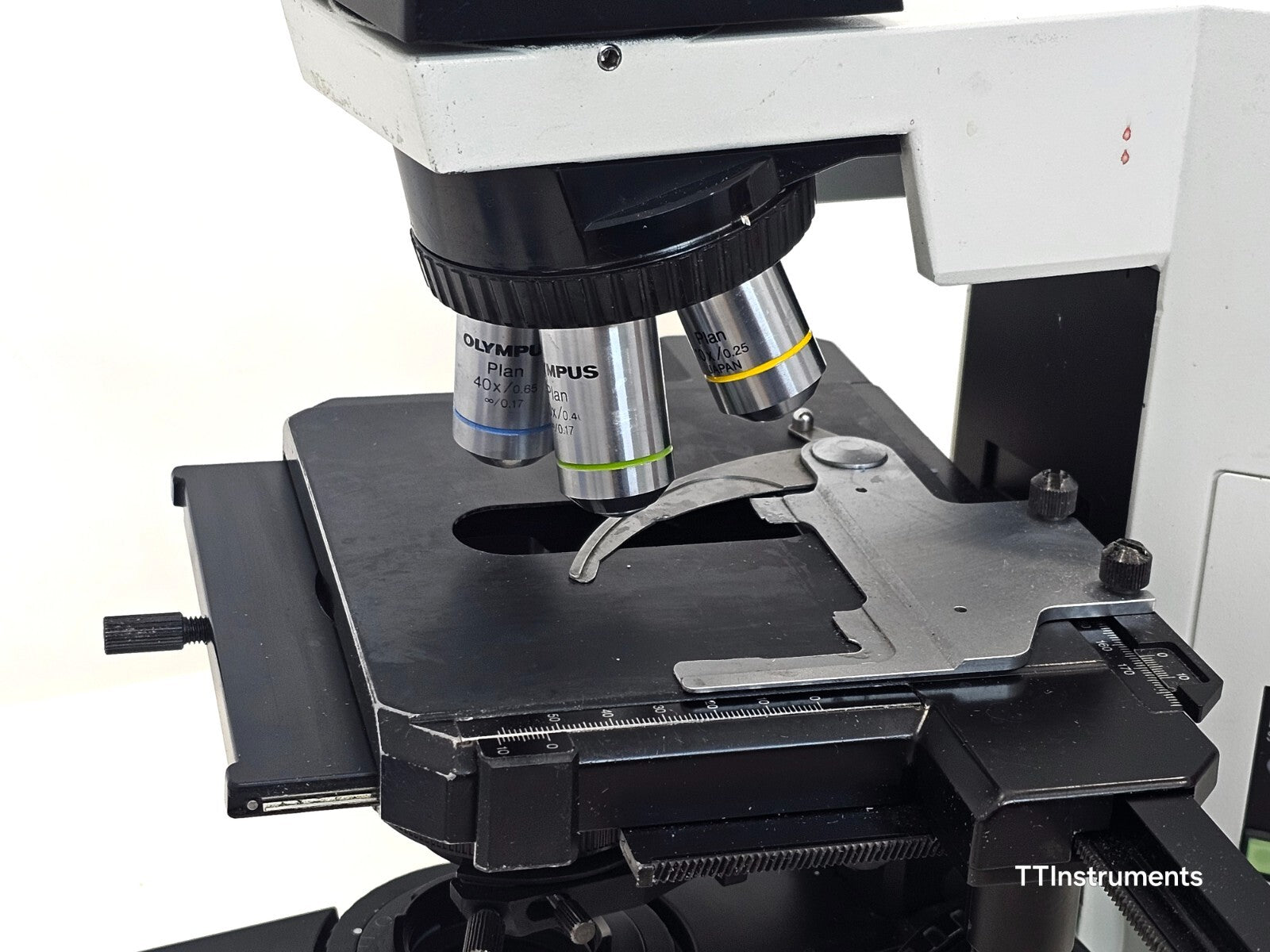 Olympus BX40F Microscope BX40 + 4X Plan Objectives 40X/0.65 40X/0.40 10X/0.25 4x