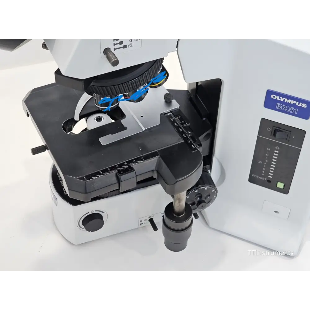 Olympus BX51TF trinocular observation head with WHN10X/22 high-eyepoint eyepieces