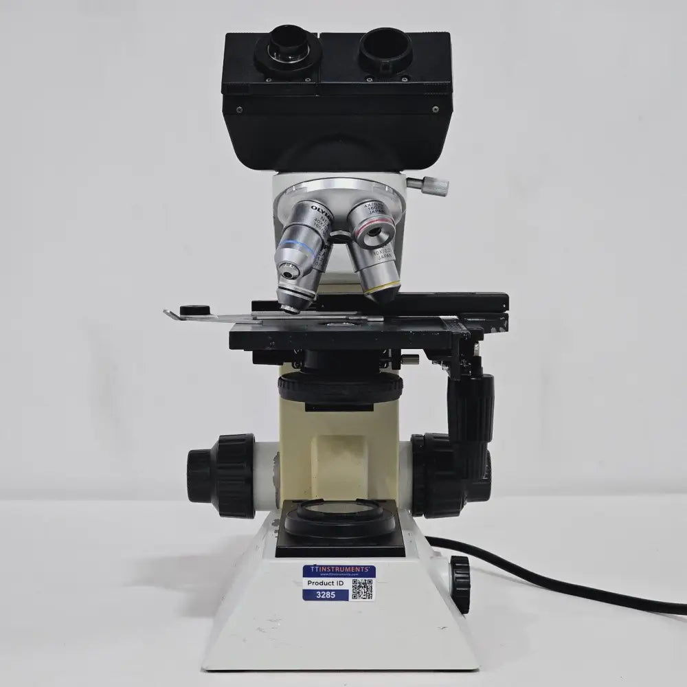 Olympus NEA 100x/0.25 oil immersion objective fitted to CH20 nosepiece close-up