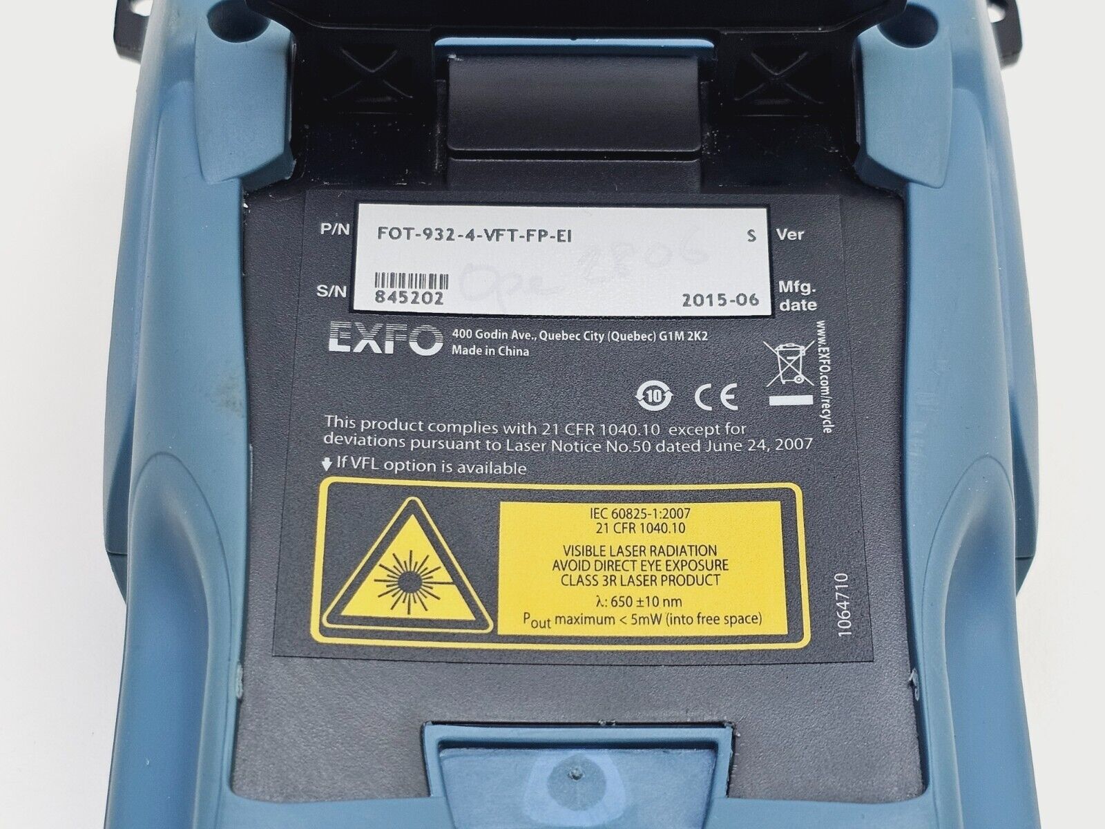 EXFO FOT-930 MaxTester II showing ORL measurement result on colour display