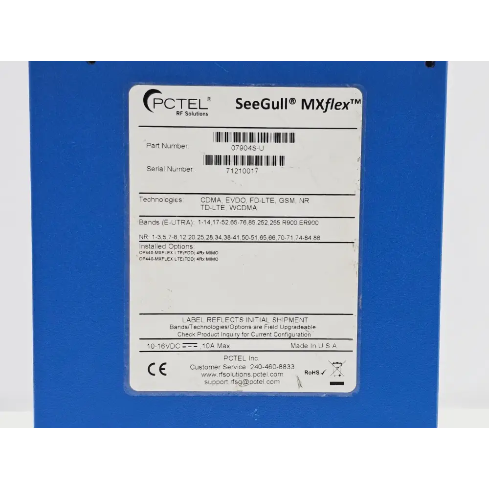 PCTEL SeeGull MXflex scanning receiver side profile showing power and USB interface connections