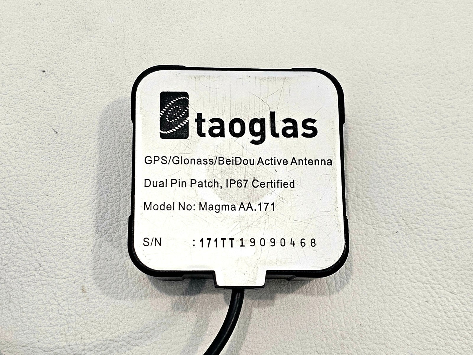 PCTEL OP451 450 MHz - 6 GHz Multi-Band Magnetic Mount Antenna + GPS