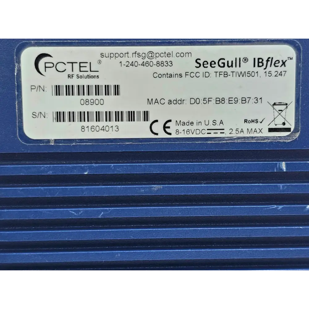 PCTEL SeeGull IBflex 08900 dual RF port detail showing SMA antenna connectors