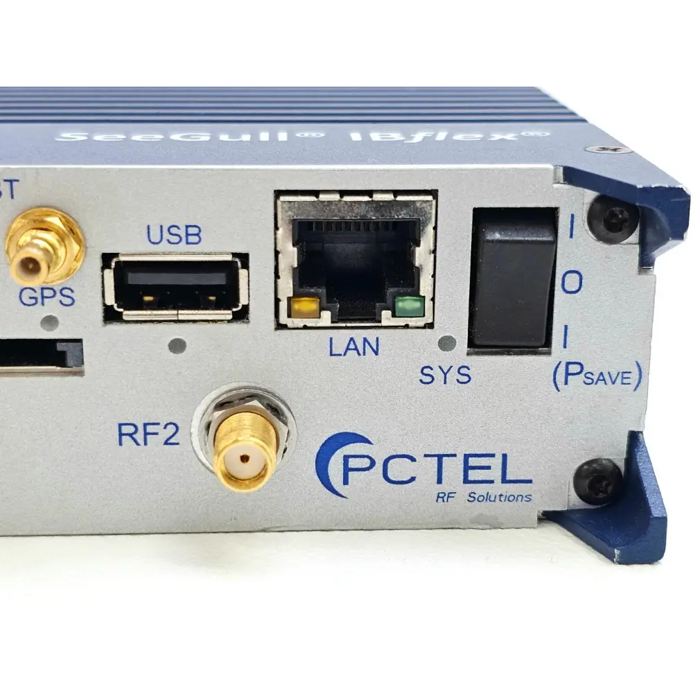 PCTEL SeeGull IBflex 08900 software screen showing LTE and WCDMA active licence options