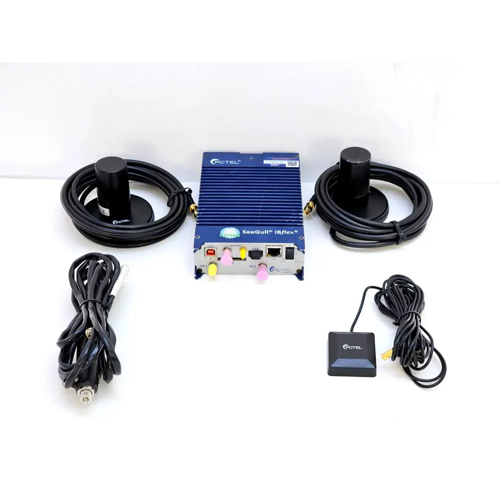 PCTEL SeeGull IBflex scanning receiver with two omni antennas, GPS patch antenna, and DC vehicle power cable