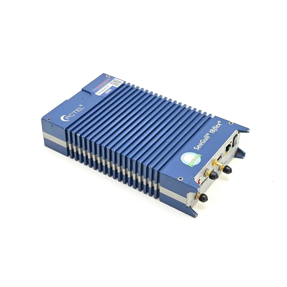 PCTEL SeeGull IBflex 08900S with battery pack attached showing full walk-test configuration