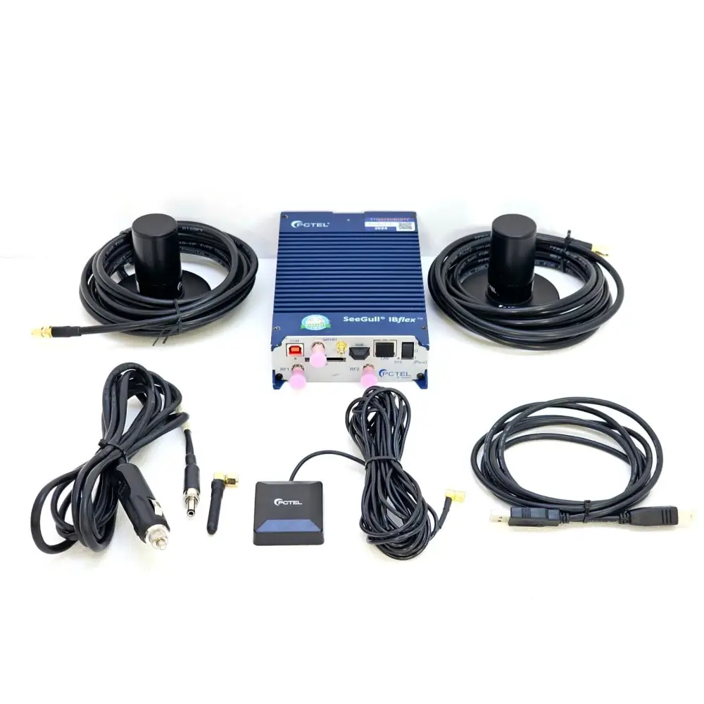 PCTEL SeeGull IBflex 570 MHz 3.8 GHz scanning receiver top view with RF antenna ports