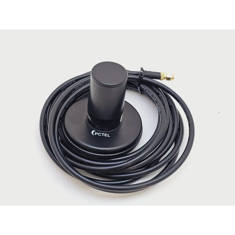 PCTEL SeeGull IBflex 08900 with in-car power charger adapter included in sale