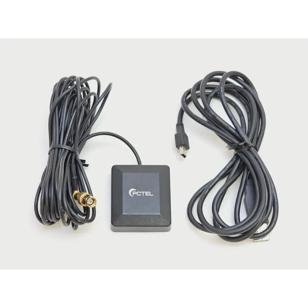PCTEL SeeGull MX inquiry response screen displaying supported band configurations for GSM WCDMA LTE