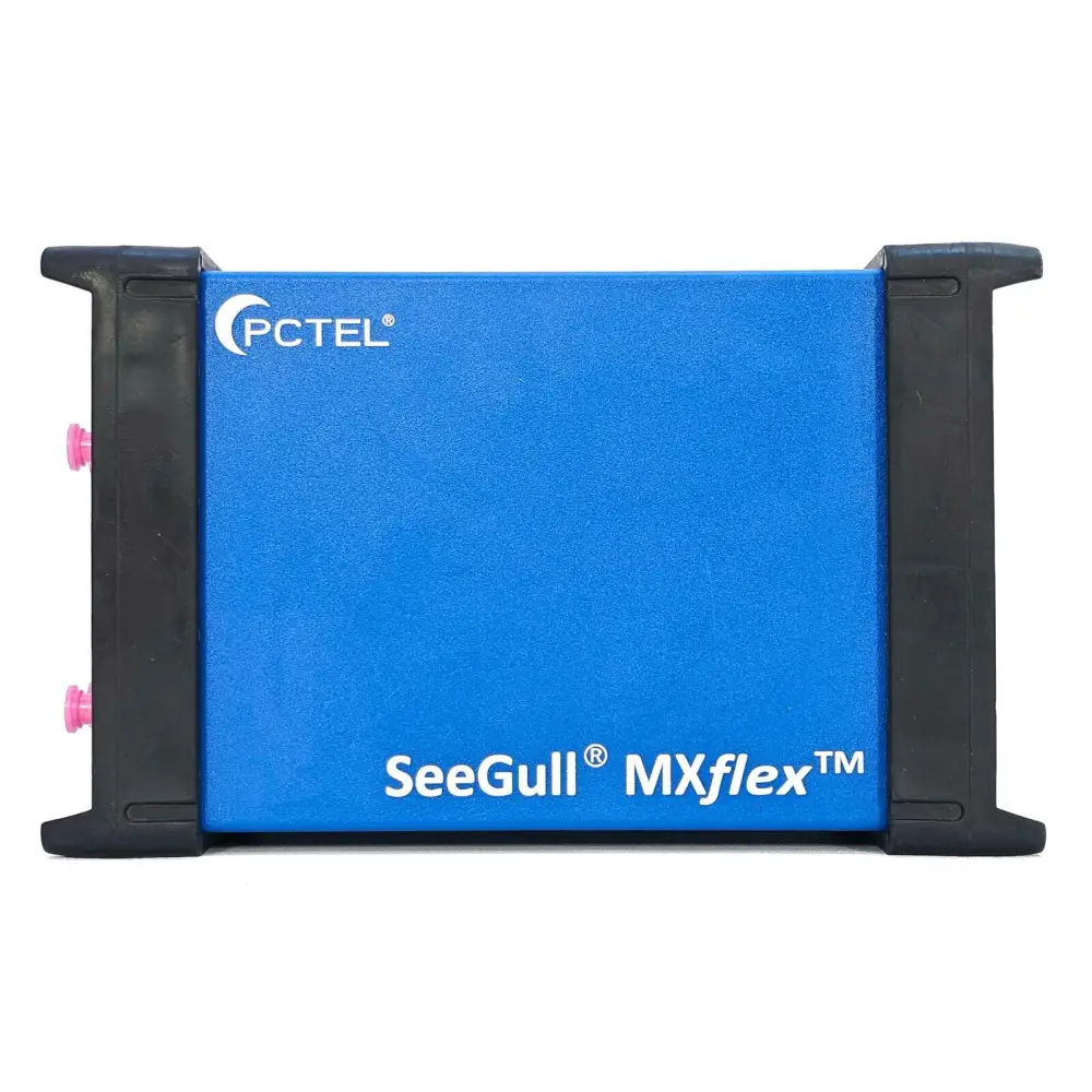 PCTEL SeeGull MXflex in-car charger and accessories included in the sale