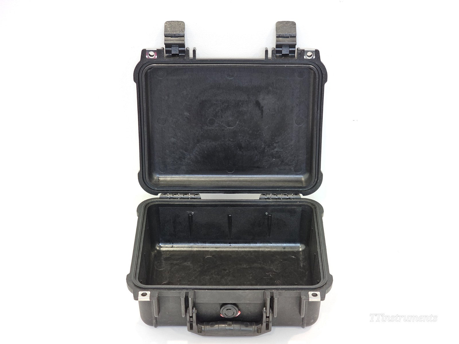 Pelican carry case side profile view showing overall size and construction quality