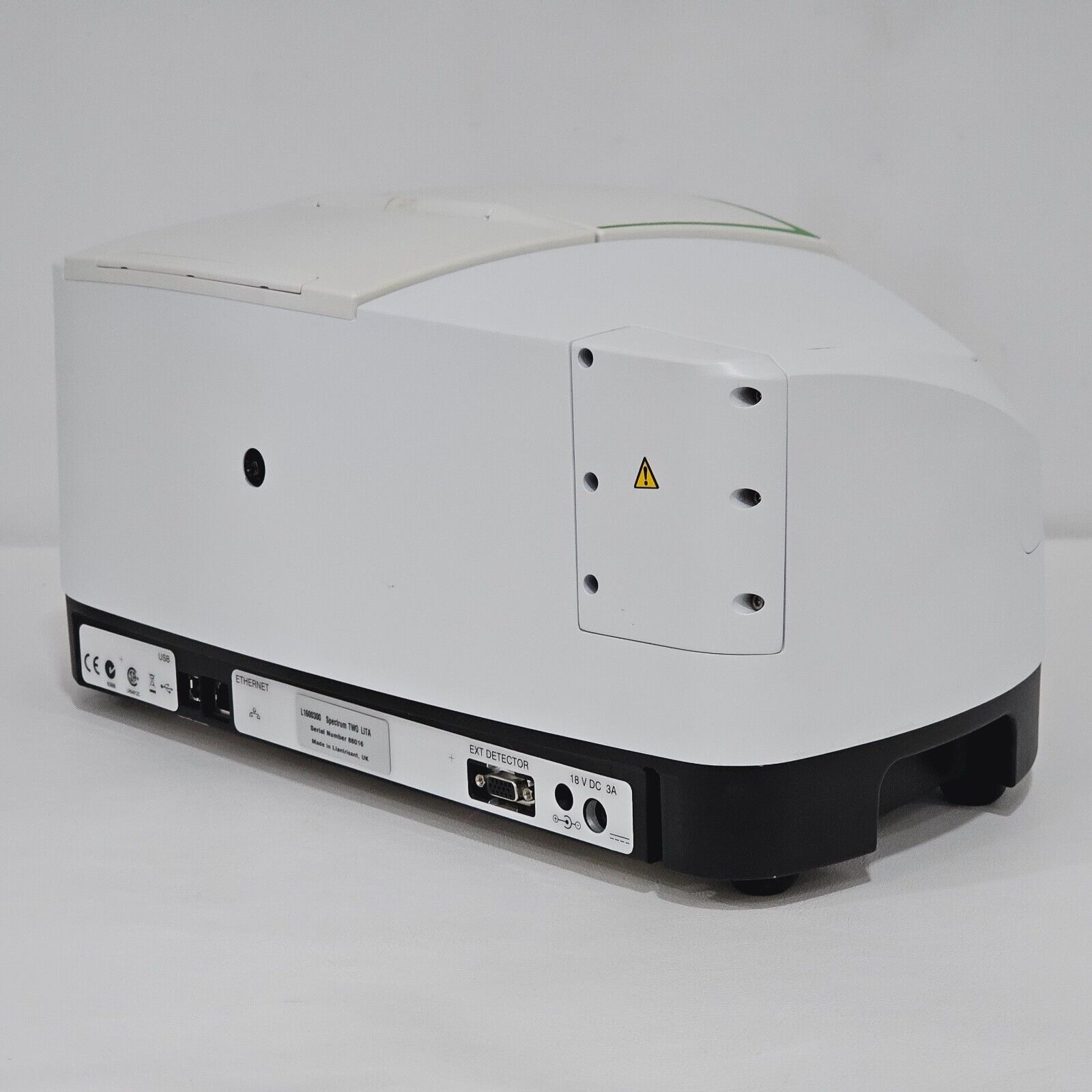 Perkin Elmer L1600300 FT-IR Spectrometer Spectrum TWO LITA with Laptop & Software