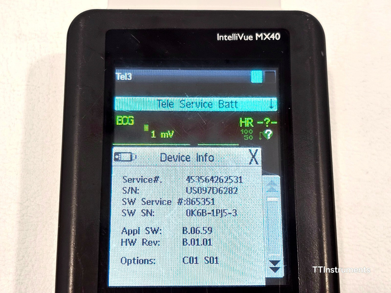 Philips IntelliVue MX40-2B4 Monitor + 1x Batteries MX40 & Leads C01 S01