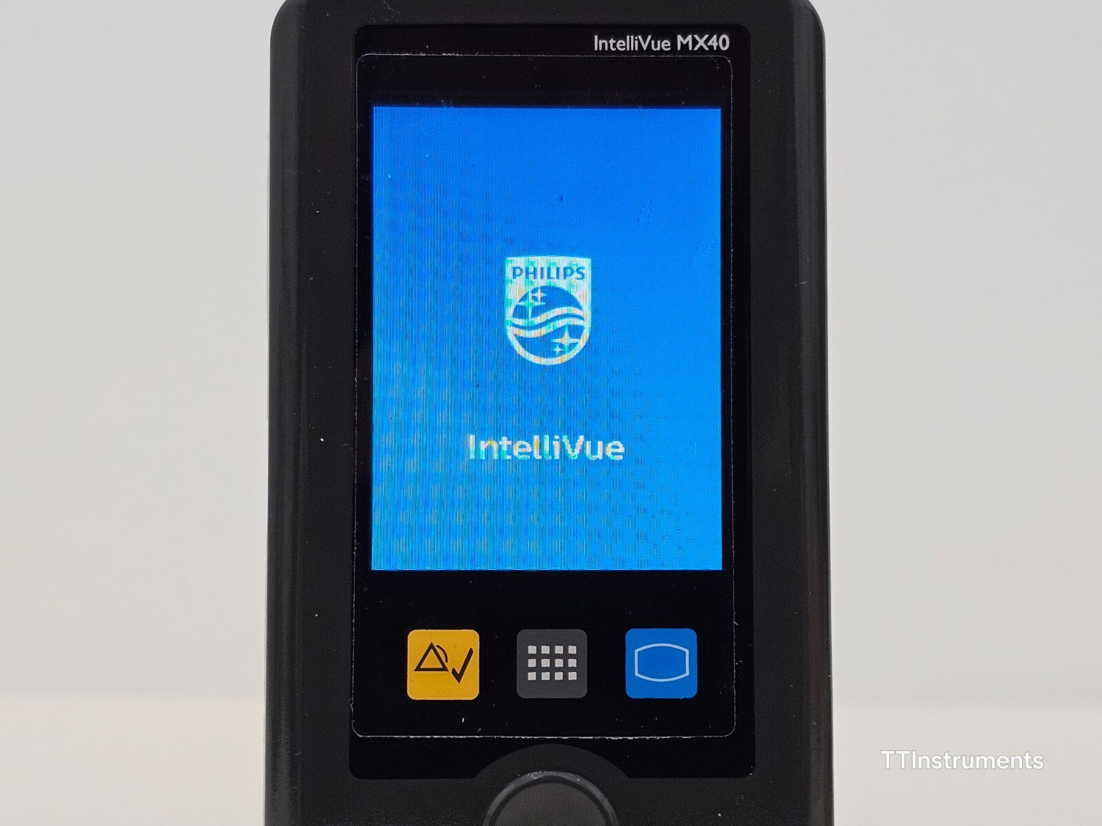 Philips IntelliVue MX40-2B4 Patient Monitor + 2x Batteries MX40 MFD 2018