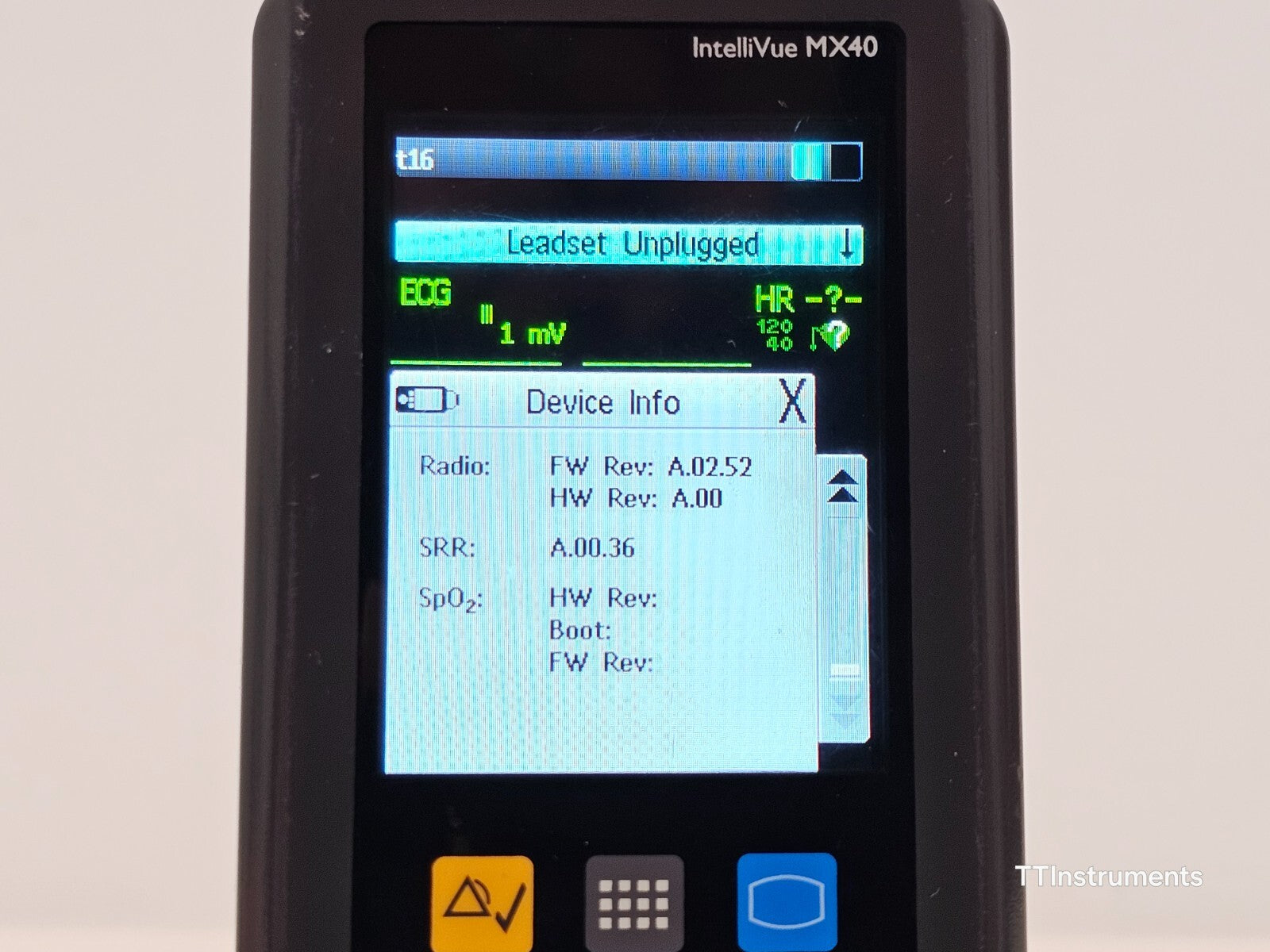 Philips IntelliVue MX40-2B4 Patient Monitor + 2x Batteries MX40 MFD 2019