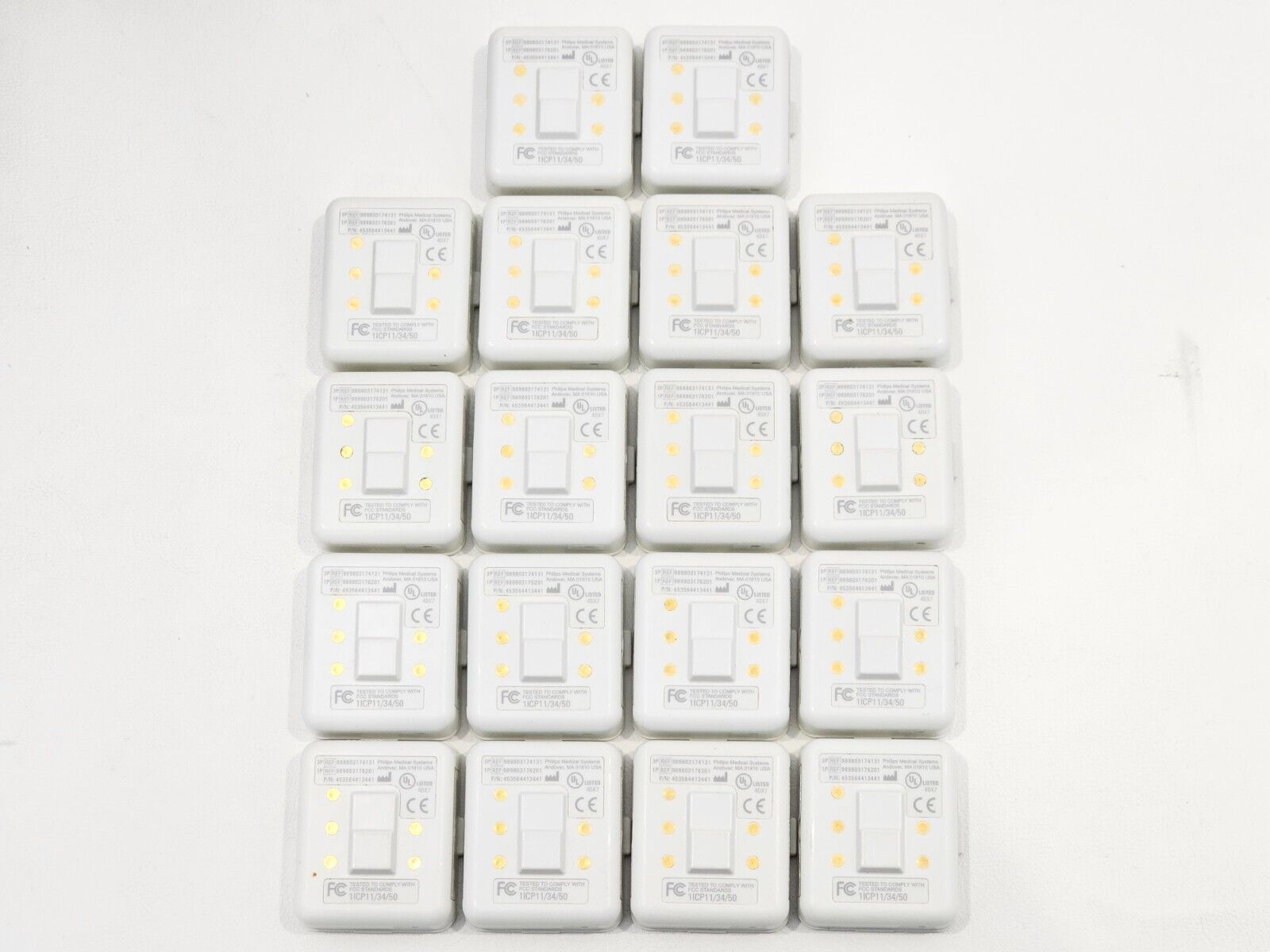 9x Philips Intellivue MX40-2B4 Patient Wearable Monitors with Batteries & Charger