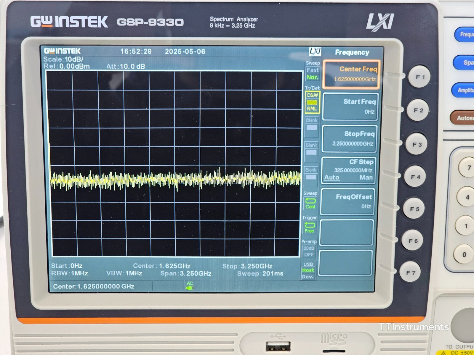 READ DESCRIPTION GW INSTEK GSP-9330 Spectrum Analyzer 9 kHz - 3.25 GHz
