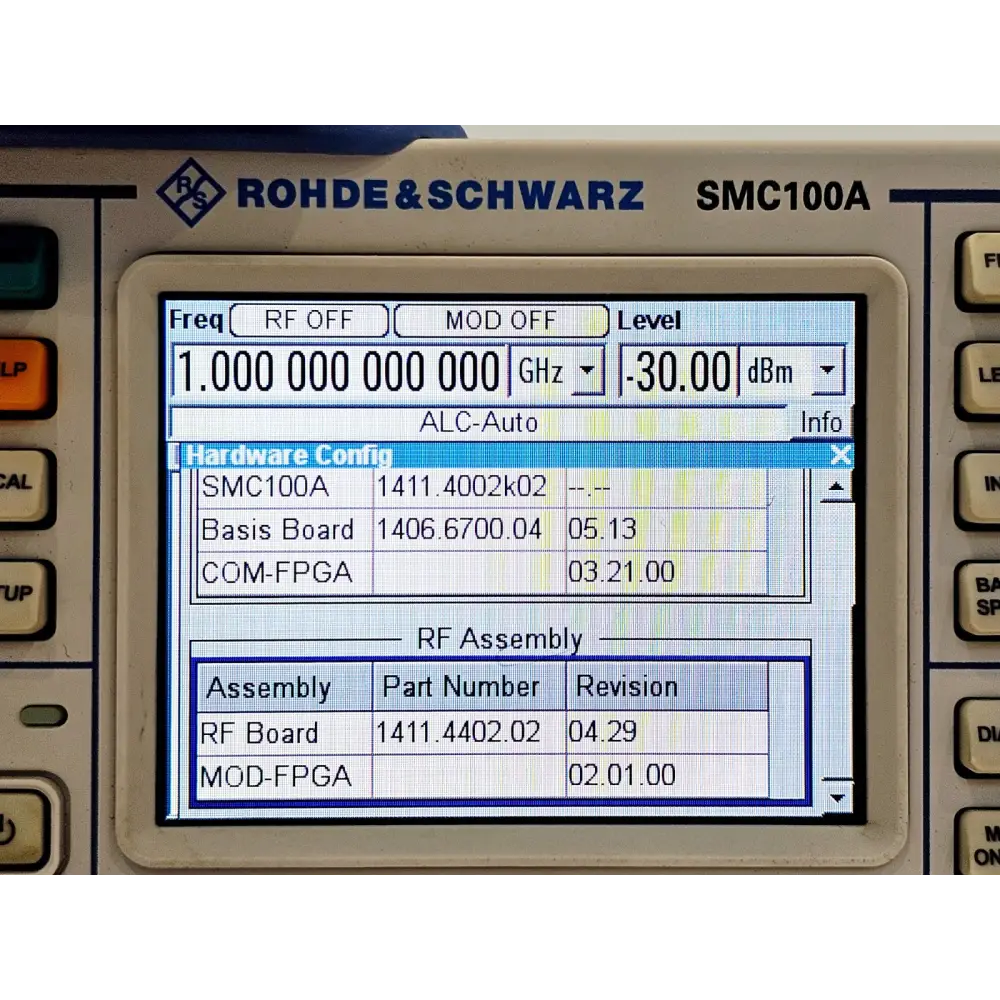 Rohde & Schwarz SMC100A 9 khz - 3.2 GHz Signal Generator SMC-B103 Option R&S SMC