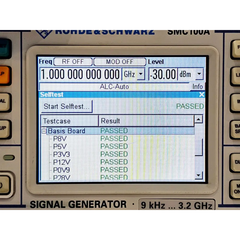 Rohde & Schwarz SMC100A 9 khz - 3.2 GHz Signal Generator SMC-B103 Option R&S SMC