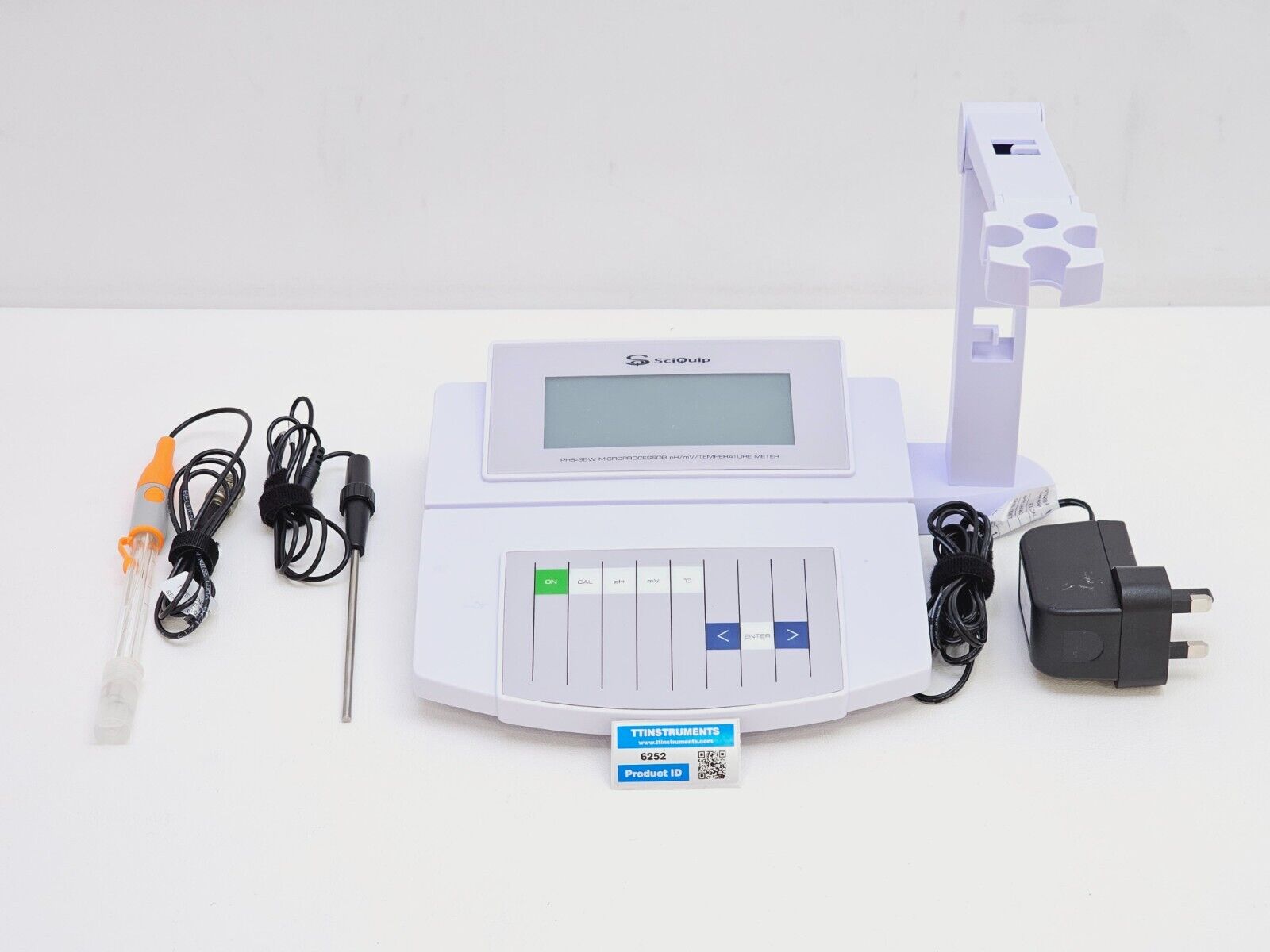 SciQuip PHS-3BW Microprocessor pH/mV/Temperature Meter with Probes