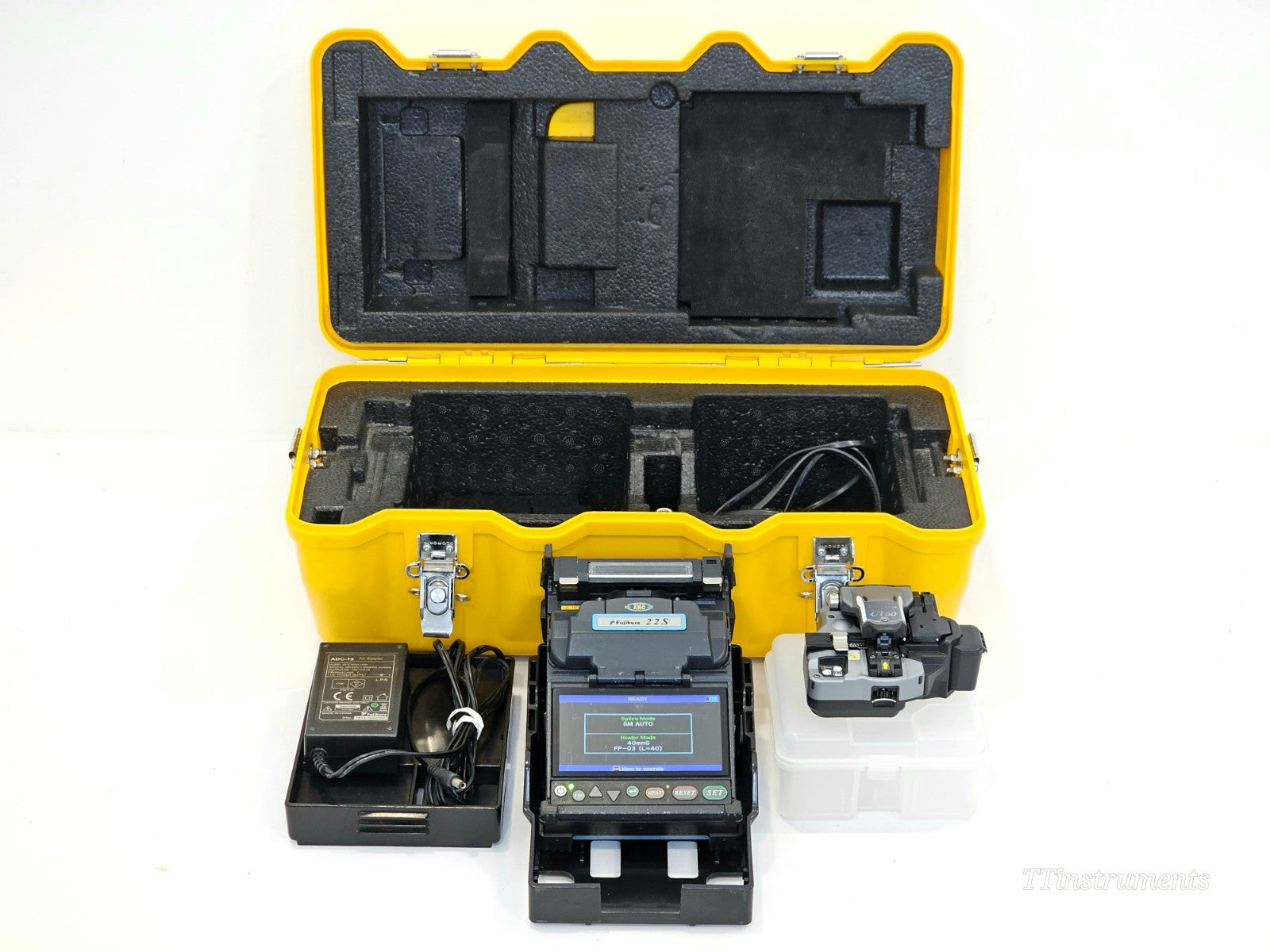 Serviced Fujikura 22S SM MM Fiber Fusion Splicer CT-50 Cleaver ARC 2119 FSM 22S