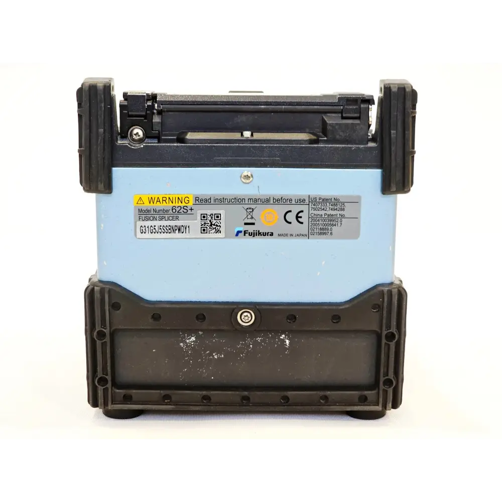 Fujikura 62S+ splicer LCD display showing splice menu and core alignment screen