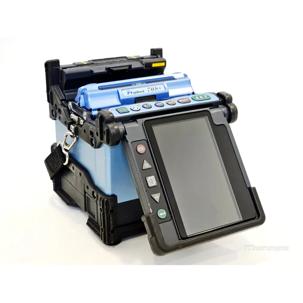 Fujikura 70S+ fusion splicer open clamshell view with fibre clamps in position
