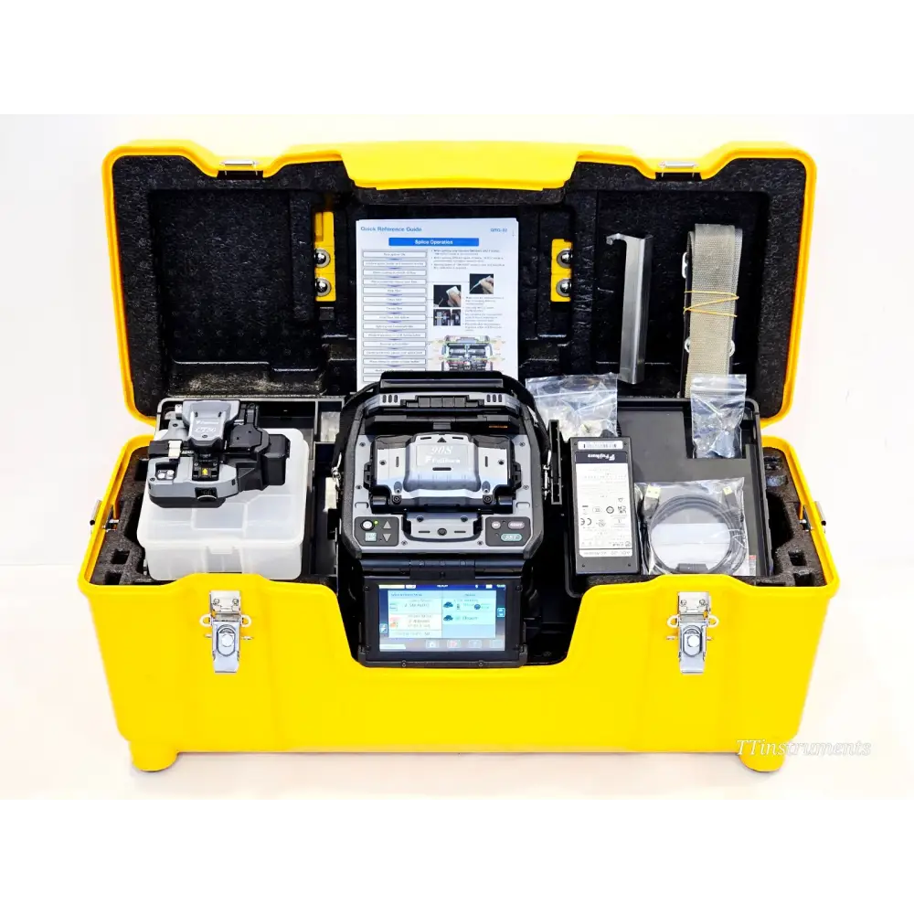 Fujikura 90S fibre optic fusion splicer front view with CT-50 cleaver and accessories