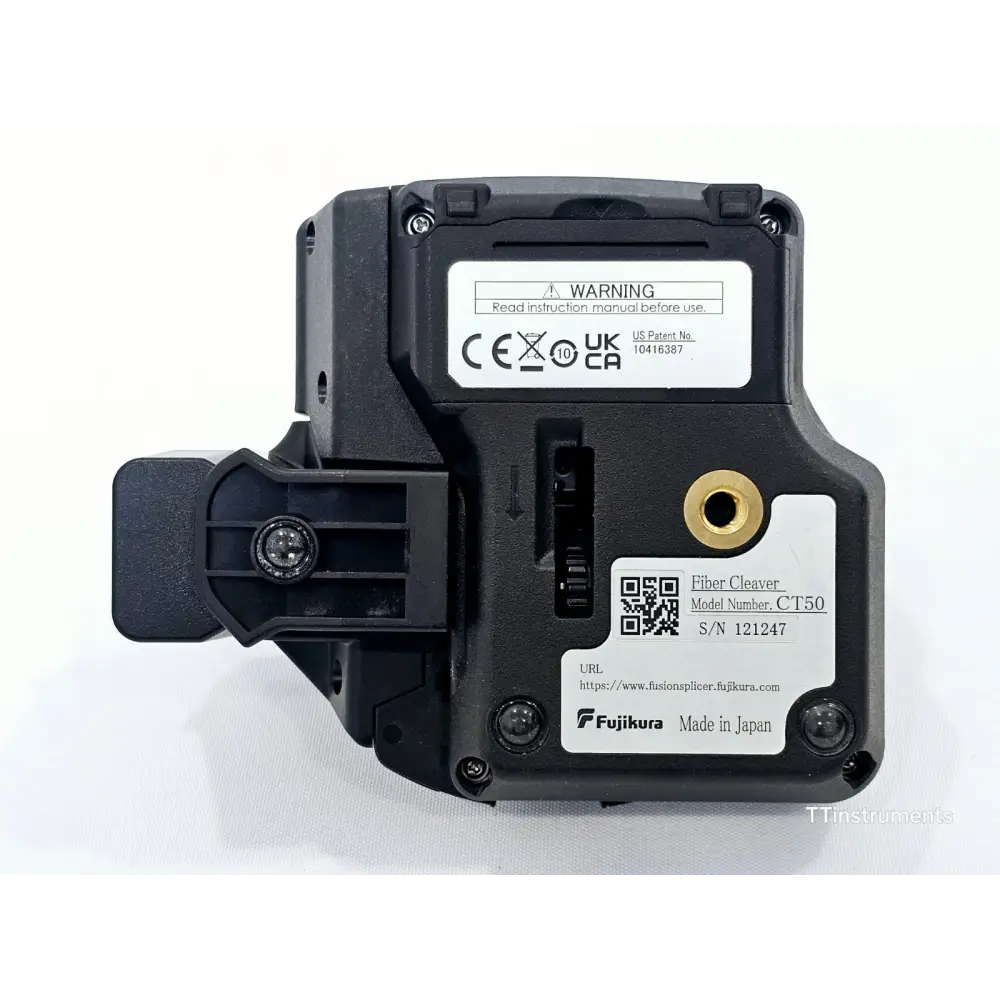 Fujikura 90S+ rear label and serial number detail showing EU model specification