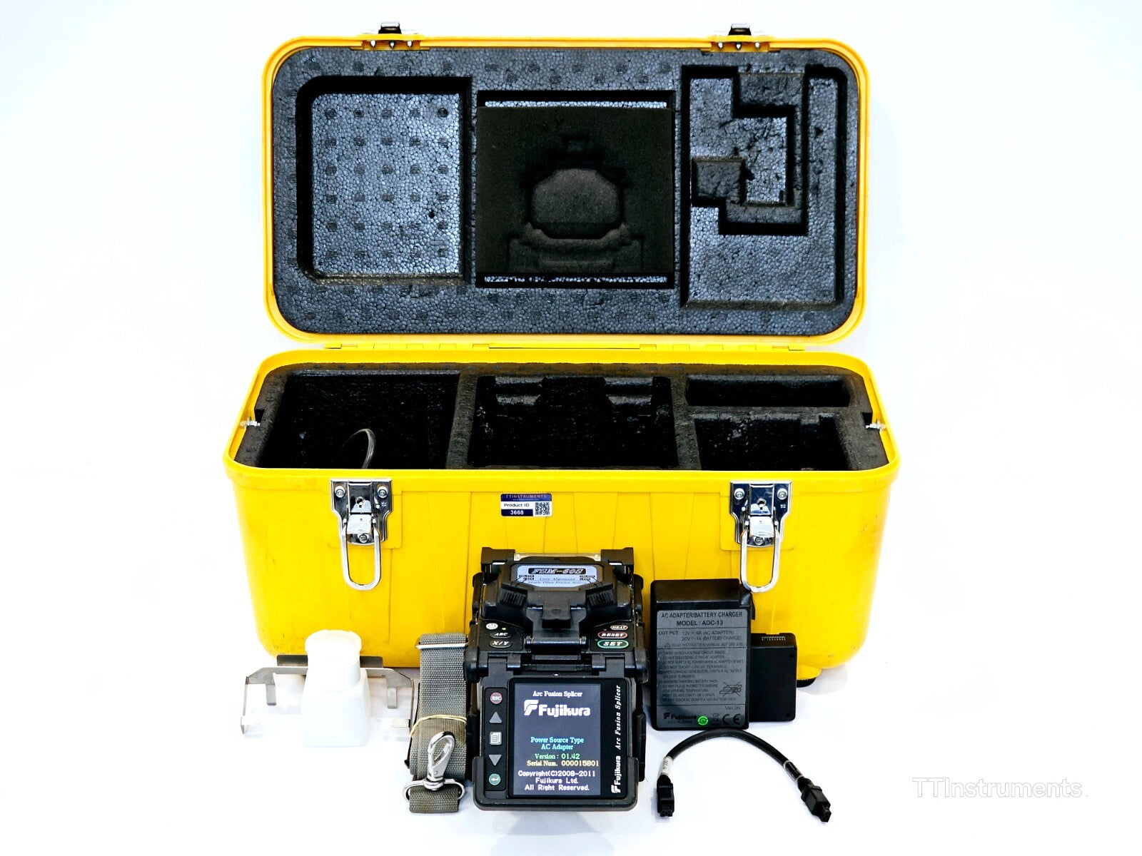 Serviced Fujikura FSM-60S Fiber Optic SM MM Splicer ARC 22104