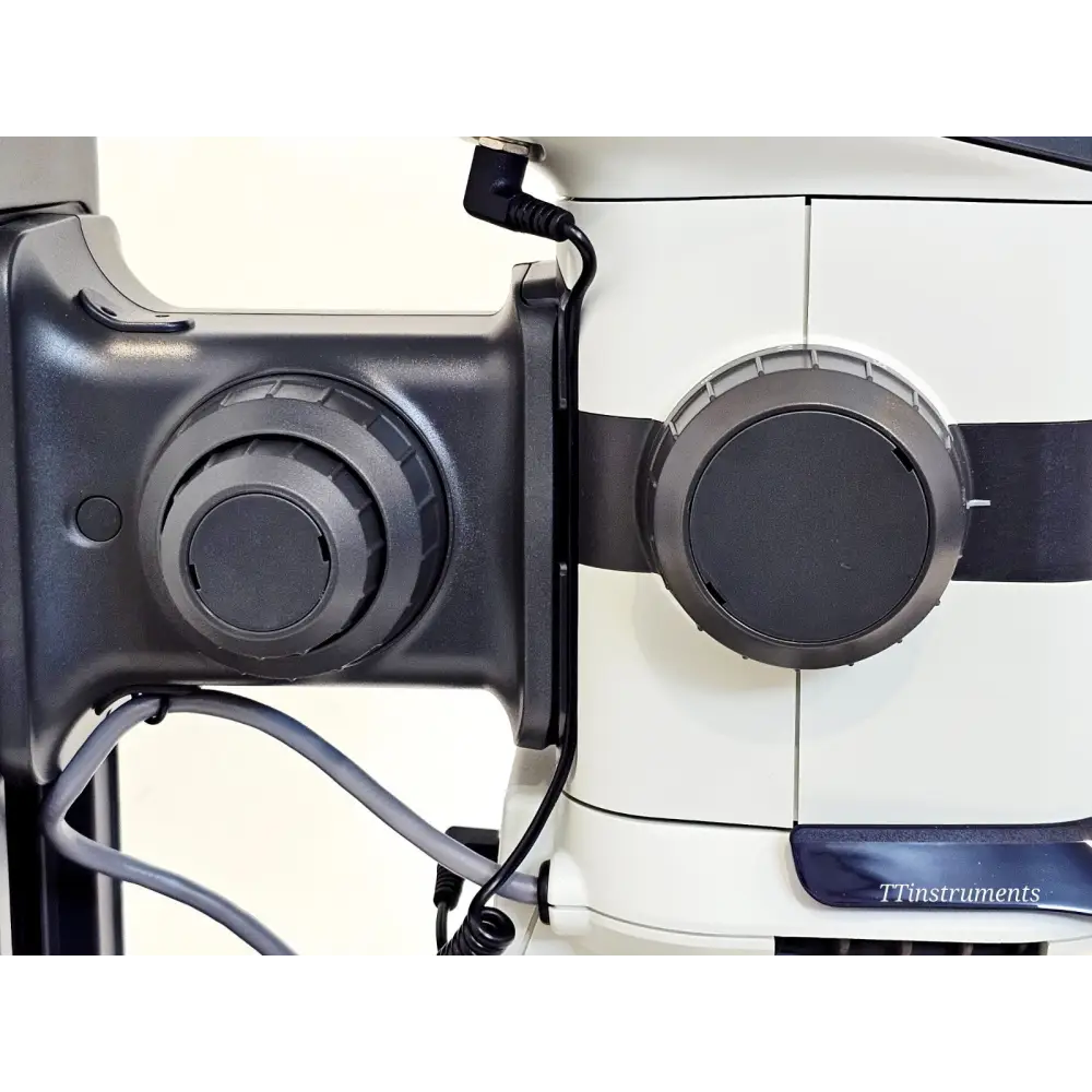 Vision Engineering Lynx EVO with integrated 8-point LED ring light illuminator