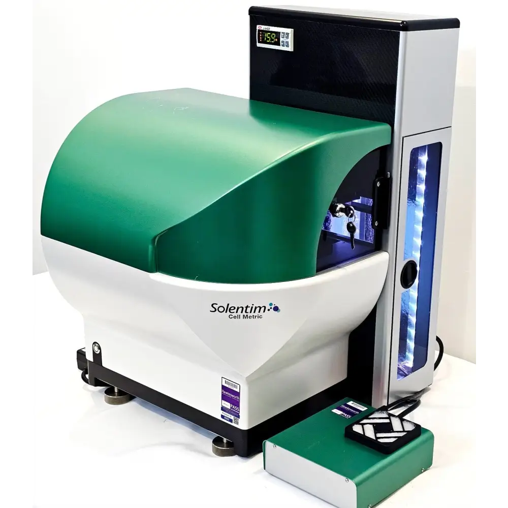 Solentim Cell Metric CLD angled front-right view showing heated stacker tower, blue LED strip, and Loader-PSU