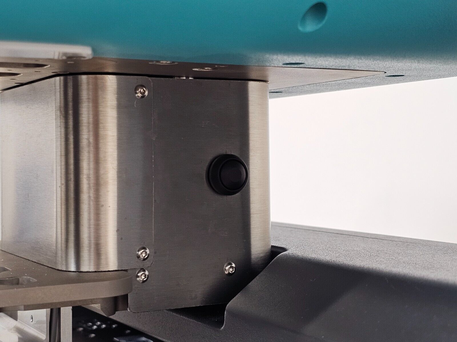 SPT Labtech Dragonfly Discovery Liquid Handling System – Functional, Ex-UKHSA