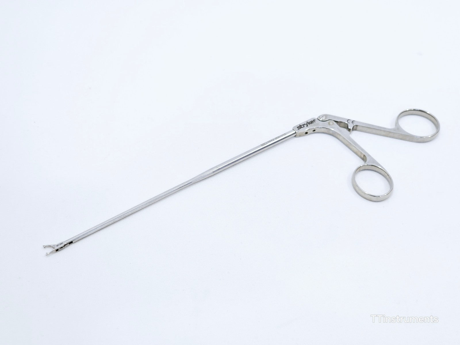 Stryker 0242-200-015 Straight Hip Suture Grasper 4mm