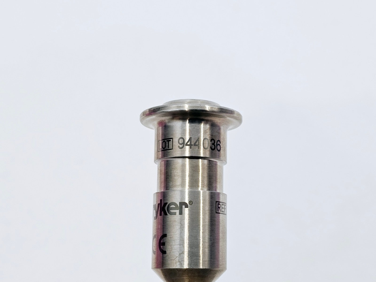 Stryker 234-020-117 Knotless Anchor driver handle label and part number detail