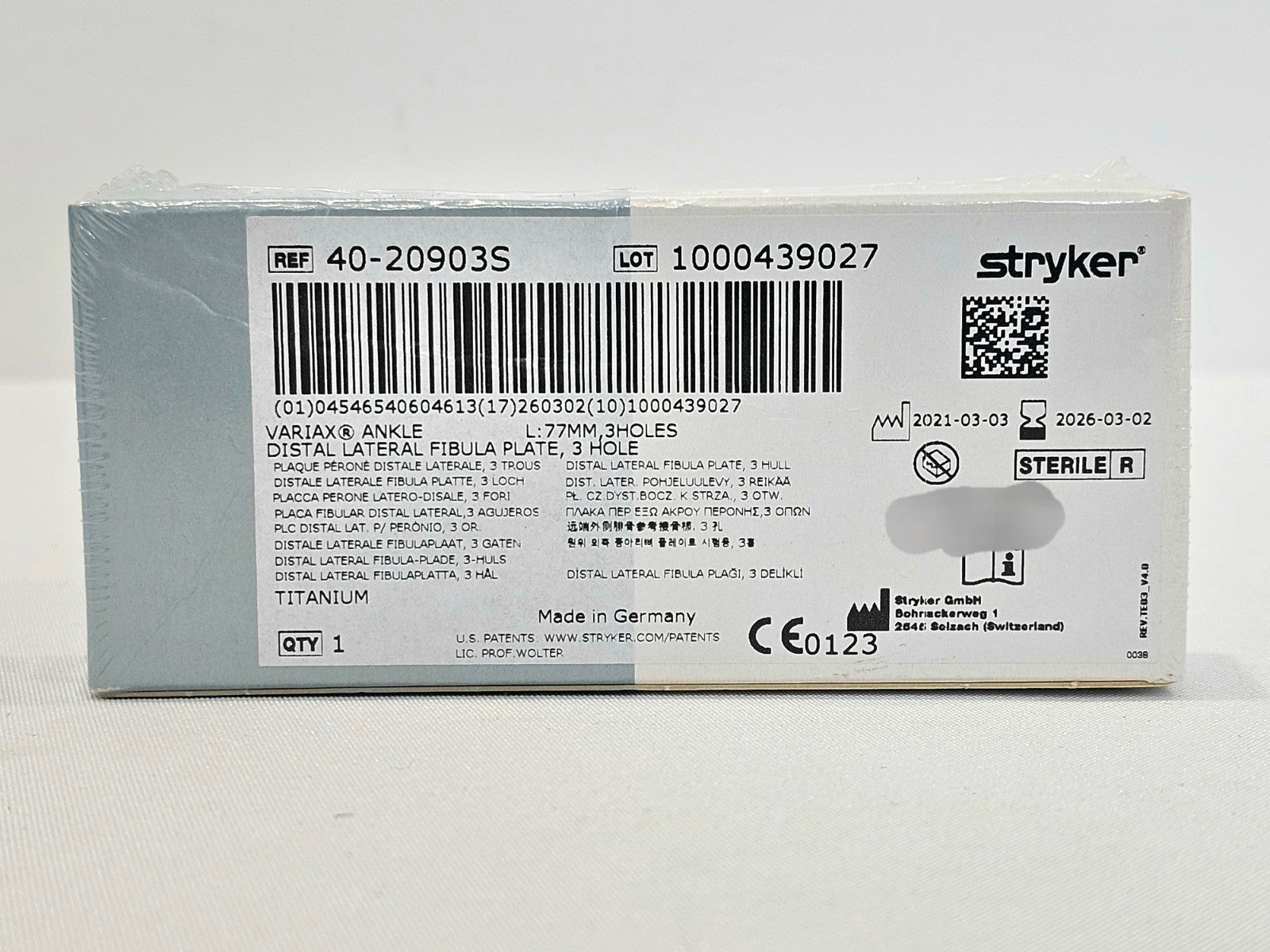 Stryker 40-20903S VARIAX ANKLE DISTAL LATERAL FIBULA PLATE 3 Hole L:77mm