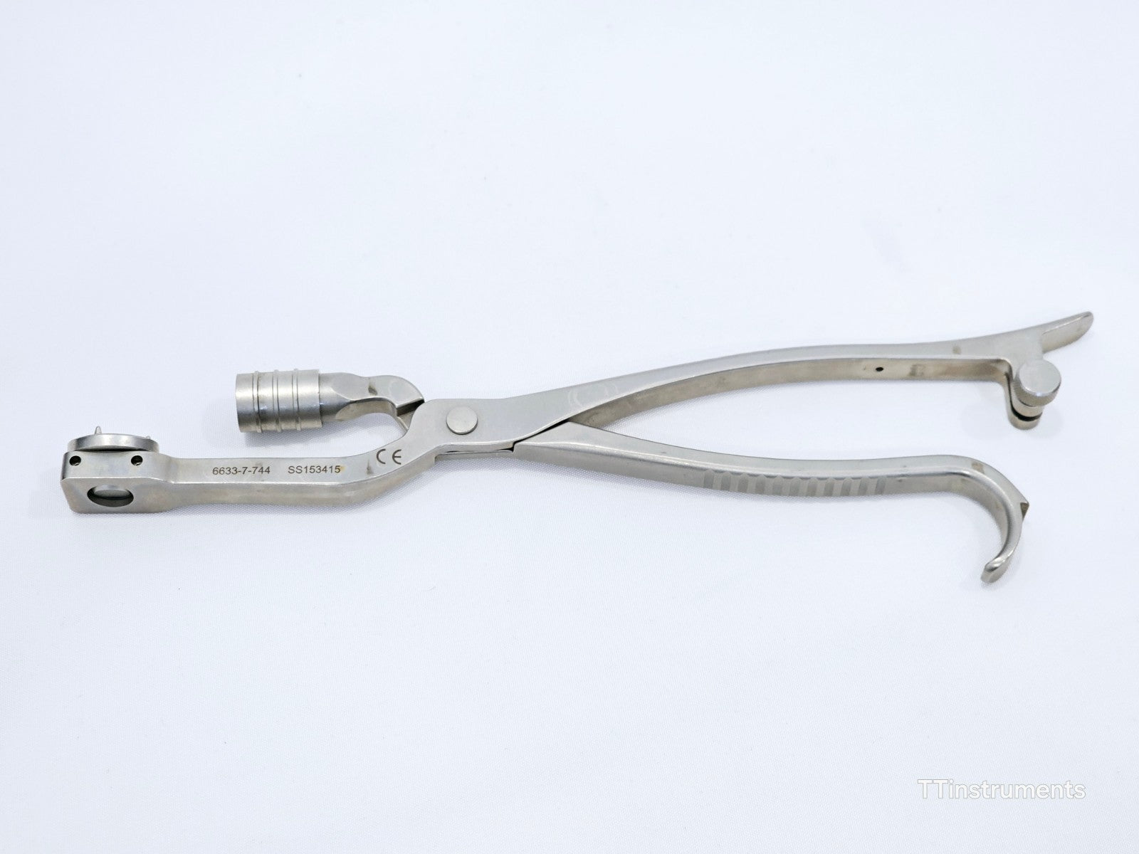 Stryker 6633-7-744 Orthopedic Patella Clamp detail view showing used condition