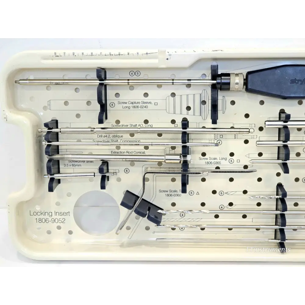 Stryker T2 screwdriver shafts and self-holding screwdriver hex 3.5 from T2 Basic Long set