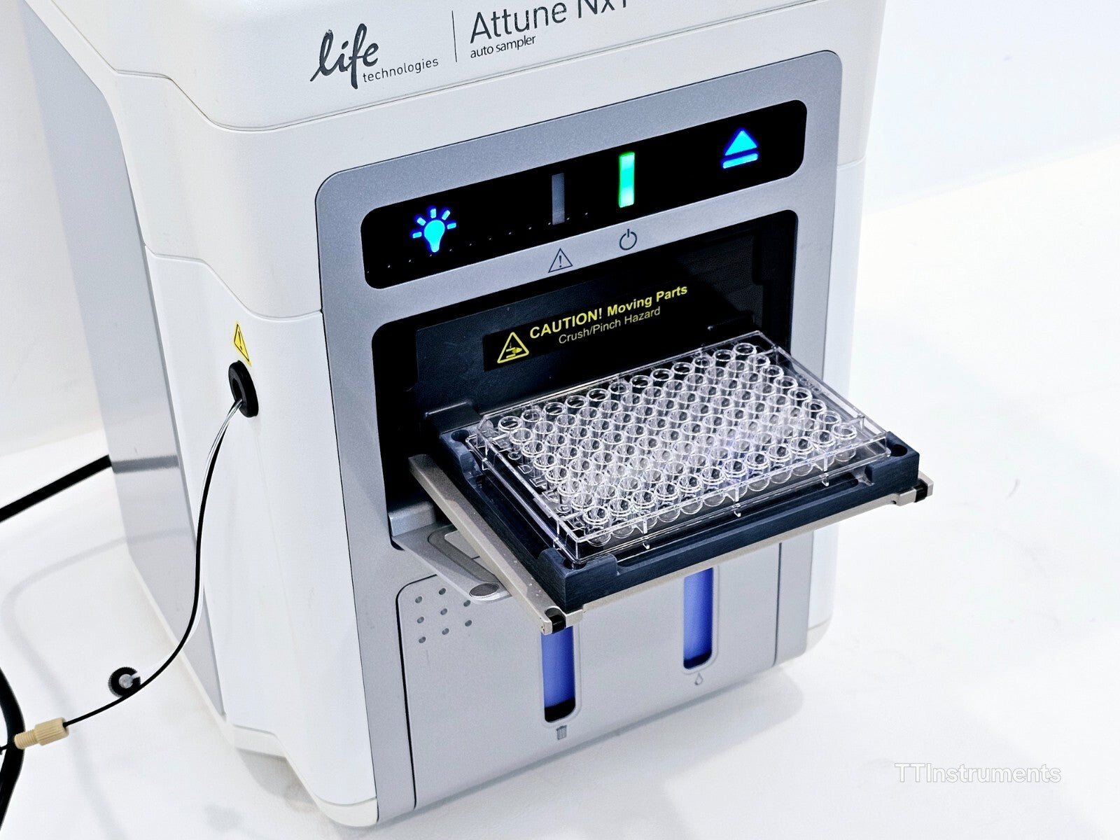 Thermo Fisher Attune NxT Cytometer 4 laser A29009 + Autosampler NxT Gen A25529
