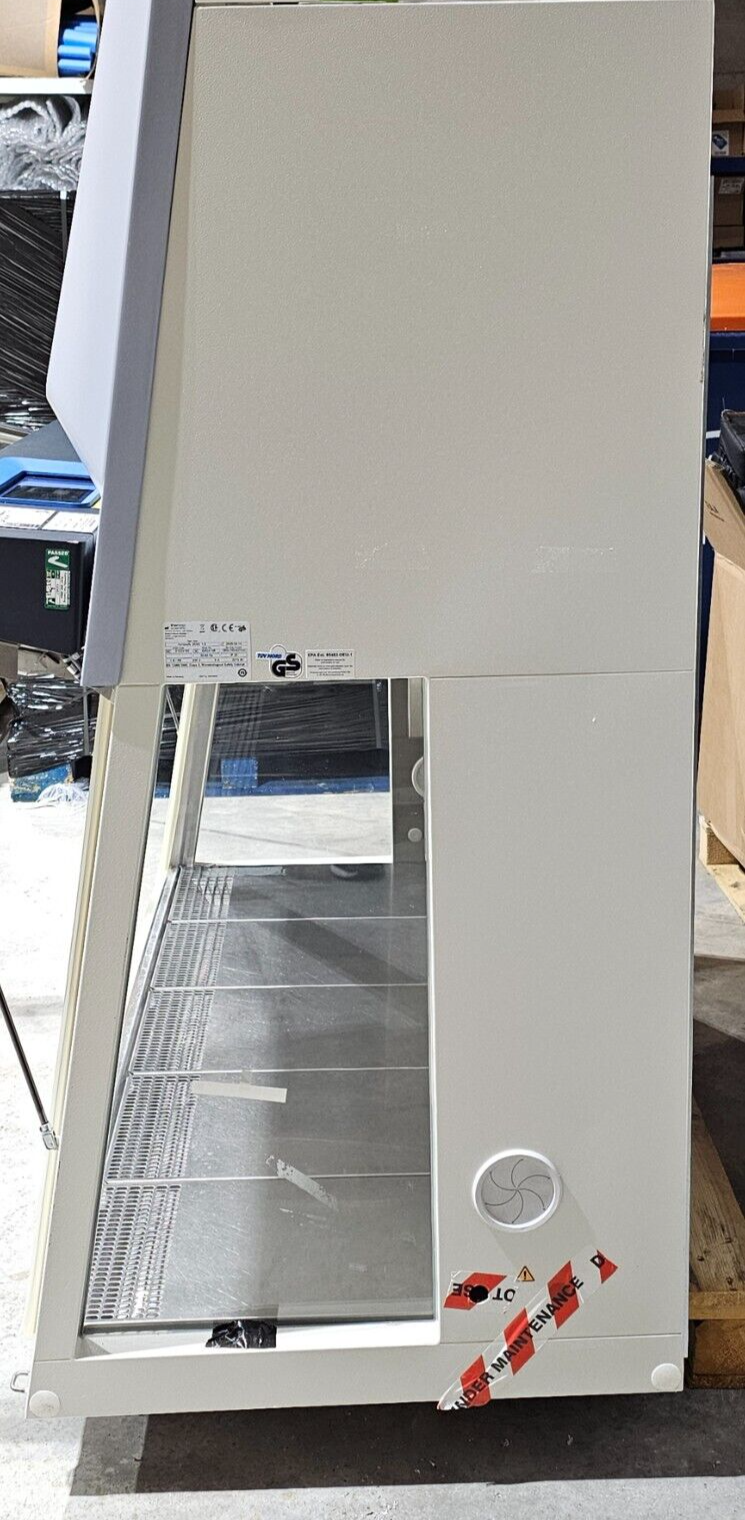 Thermo Scientific Herasafe 2030i 1.5 Micro-Biological Safety Cabinet MFD 2020