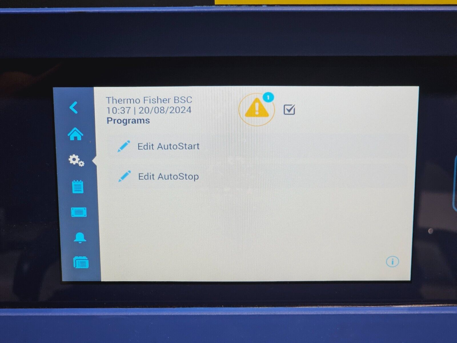 Thermo Scientific Herasafe 2030i 1.5 Micro-Biological Safety Cabinet MFD 2020