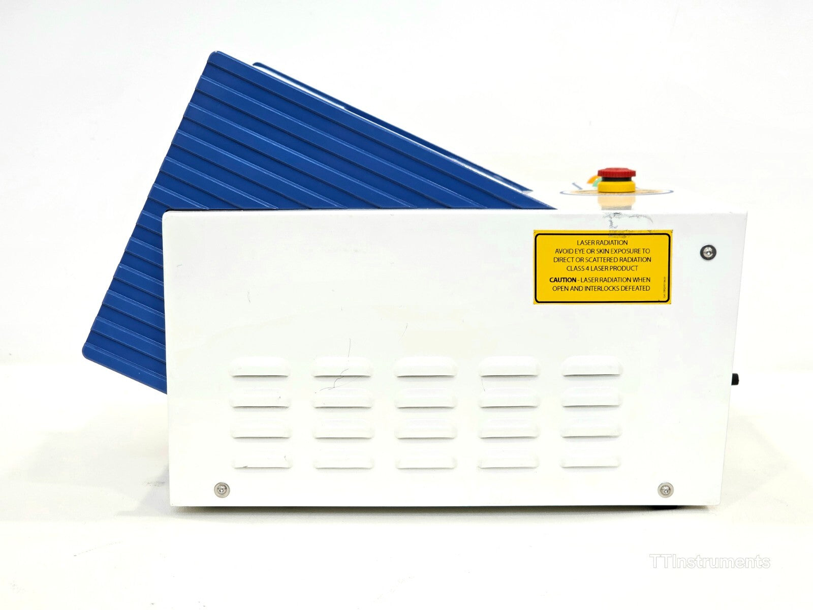 Untested Quanta System Q1 D-8 Diode Laser with Pedal Foot Switch MFG 2018