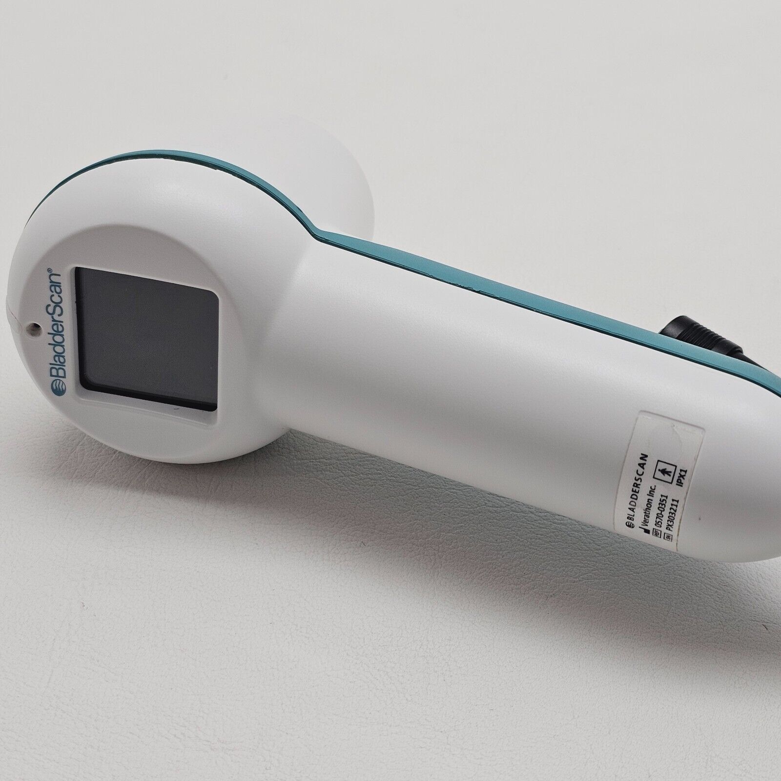 Verathon BVI 9400 BladderScan 0570-0190 with Charger & 2 Batteries