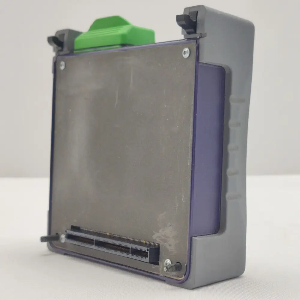 Viavi JDSU 4126 MA OTDR module detail view of identification label and serial number area