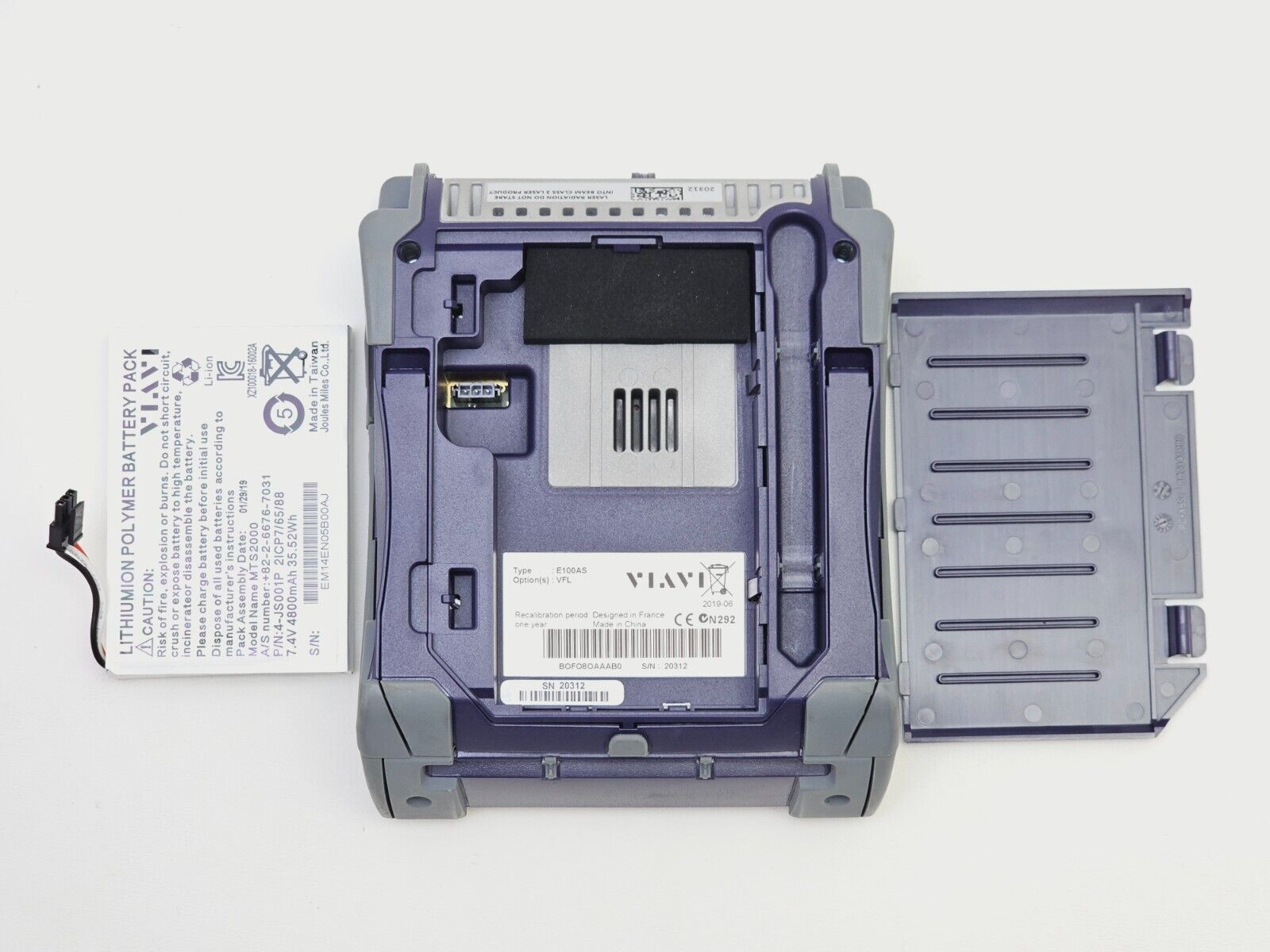 Viavi JDSU E100AS SmartOTDR 1550 nm 35 dB SM Metro Access OTDR VFL APC SC Source